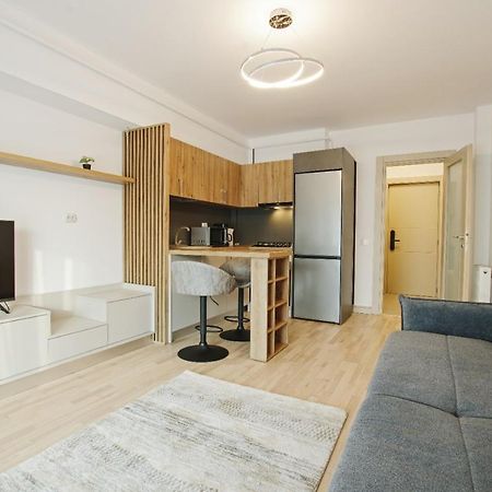 Himson-Beige Apartment Iasi Eksteriør billede