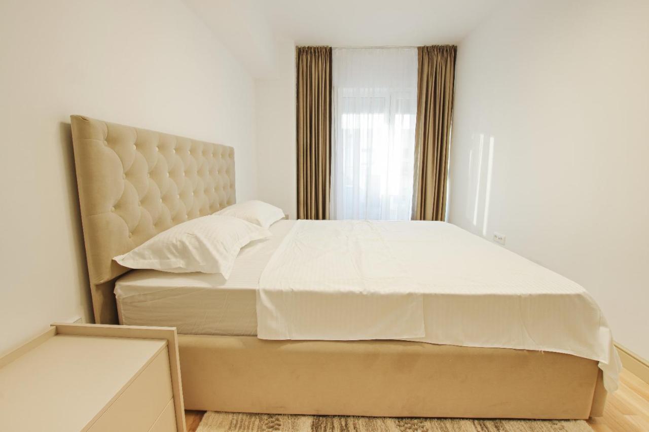Himson-Beige Apartment Iasi Eksteriør billede